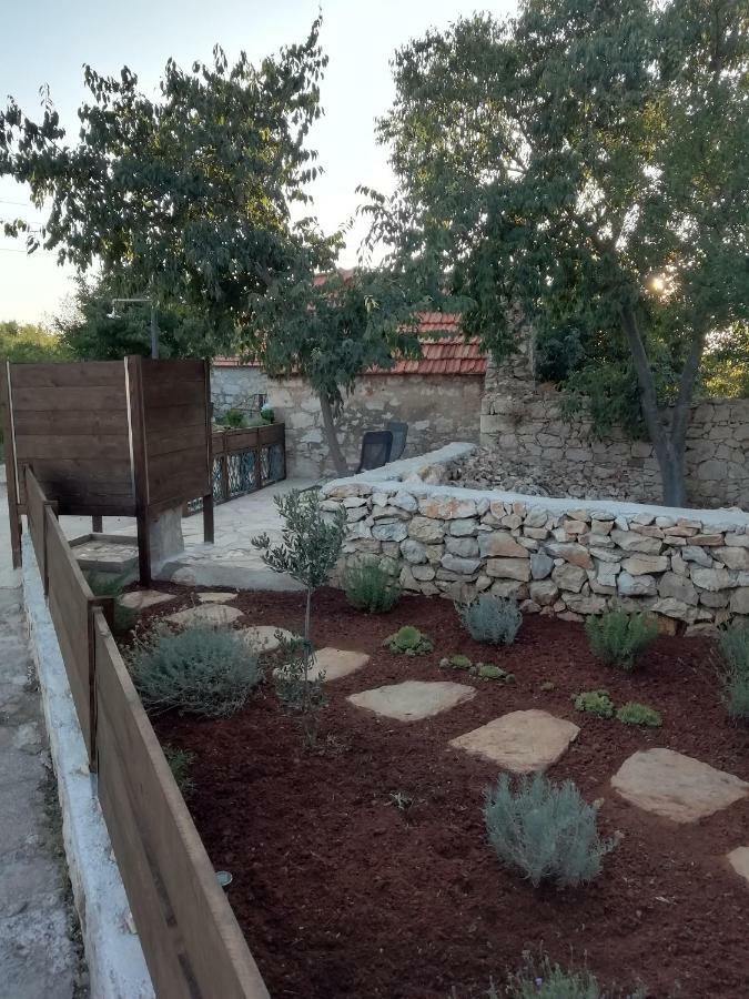 Krka Waterfalls Stonehouse Roko 로조박 외부 사진