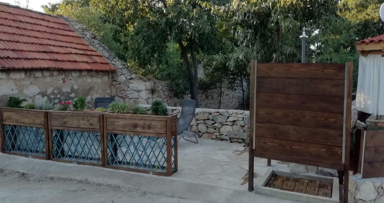 Krka Waterfalls Stonehouse Roko 로조박 외부 사진