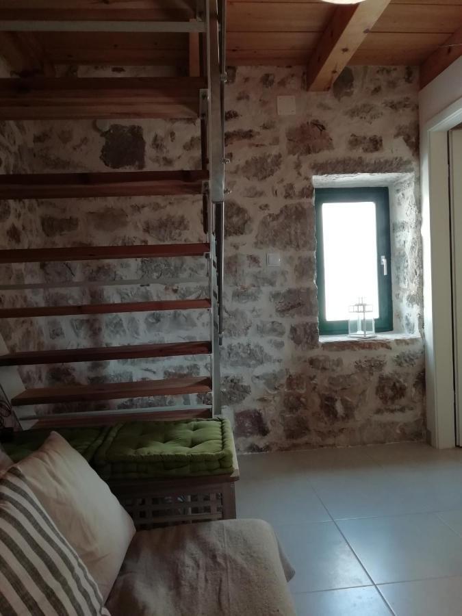 Krka Waterfalls Stonehouse Roko 로조박 외부 사진
