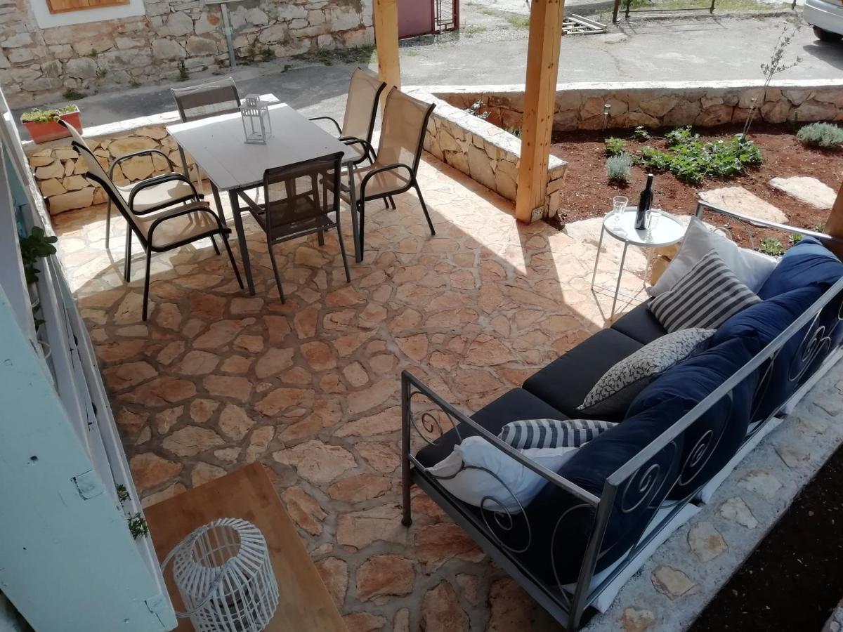 Krka Waterfalls Stonehouse Roko 로조박 외부 사진